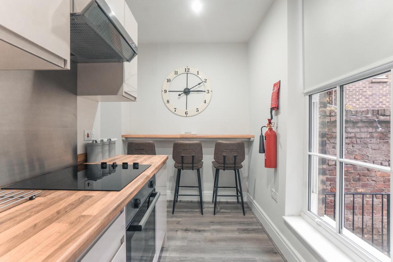 Апартаменты Clarence Street Town House Ливерпуль Экстерьер фото